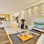 Luxusferienwohnung Seebrise***** * Binz