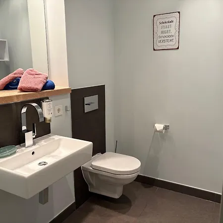Luxusferienwohnung Seebrise***** * 빈츠