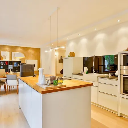 Luxusferienwohnung Seebrise***** Lägenhet *